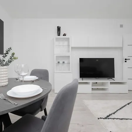Wyjatkowy Dla 4 Osob By Renters * Pruszków